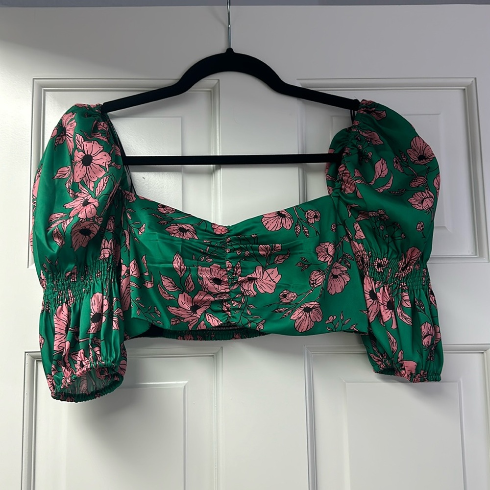 Zara floral crop